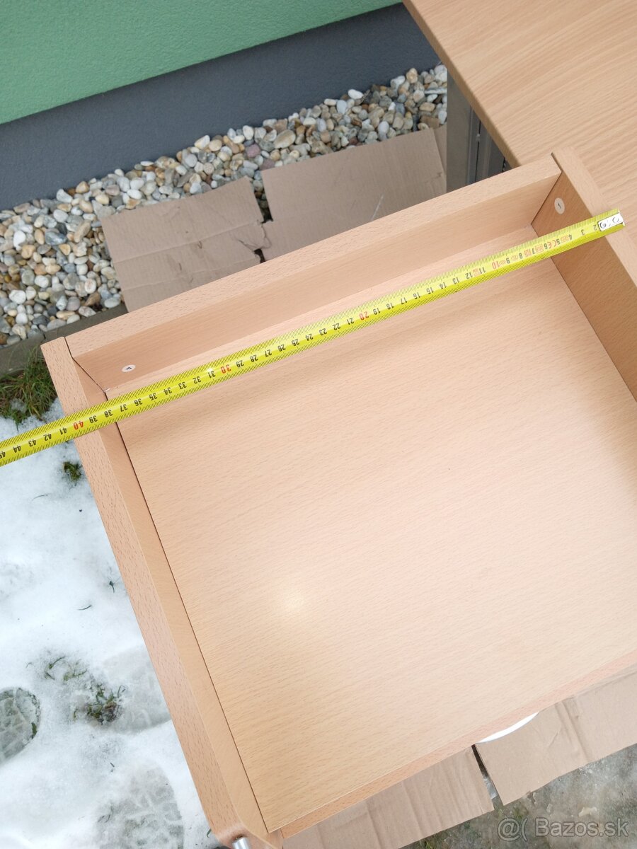 Polohovatelny písací stôl - 4