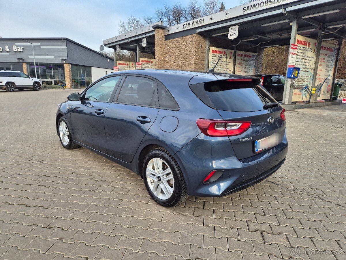 Kia ceed 1.4 benzín r.v 2019 - 4