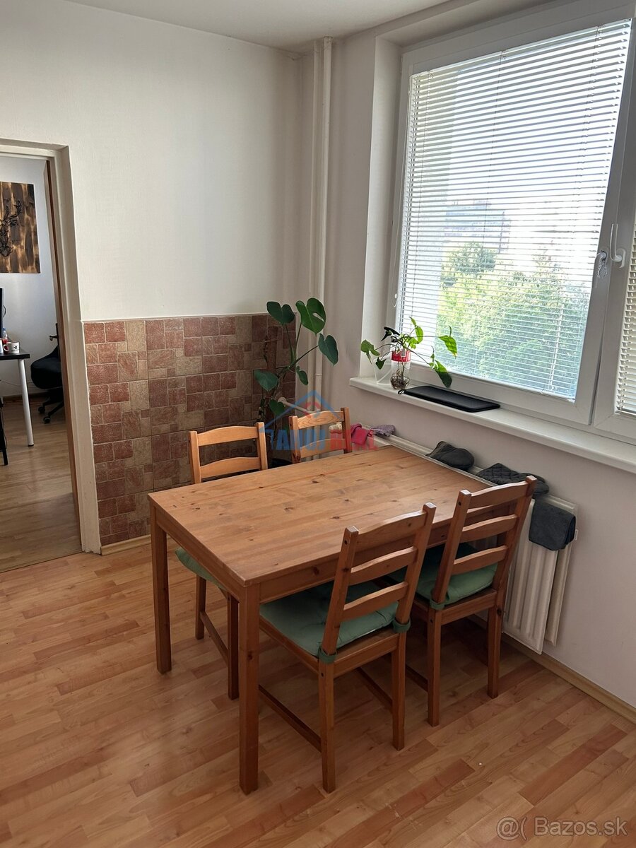 PREDAJ 2-IZB byt v RUŽINOVE pri OC RETRO. - 4