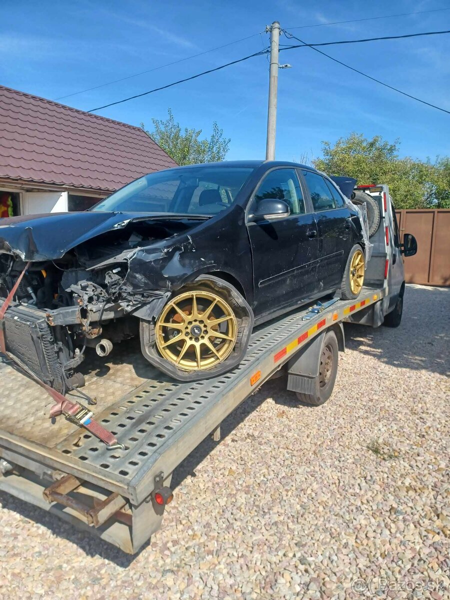 Rozpredam VW Jetta 1.9Tdi 77kw BXE BLS - 4