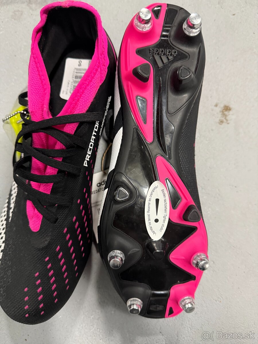 Predám nové kopačky Adidas v. 9 / 43,5 - 4