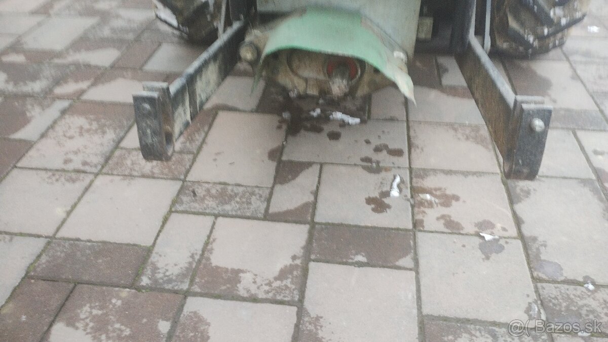 Malotraktor- Farmár Wisconsin - 4