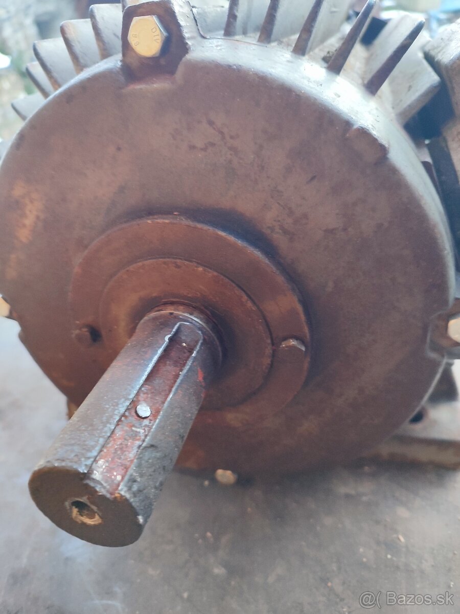 Elektromor 5,5kw 400V - 4