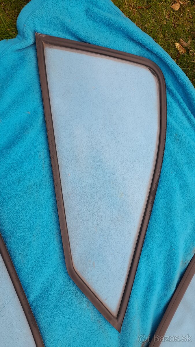 Škoda Garde, Rapid - sklá - 4