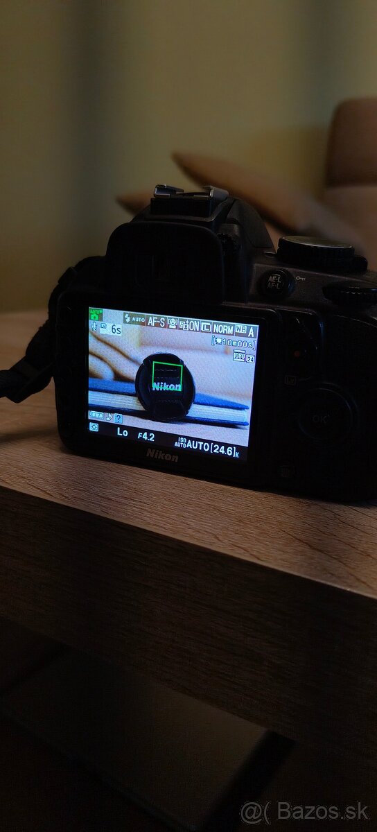 Predám zrkadlovku Nikon D3100 + objektív NIKKOR 18-55mm - 4