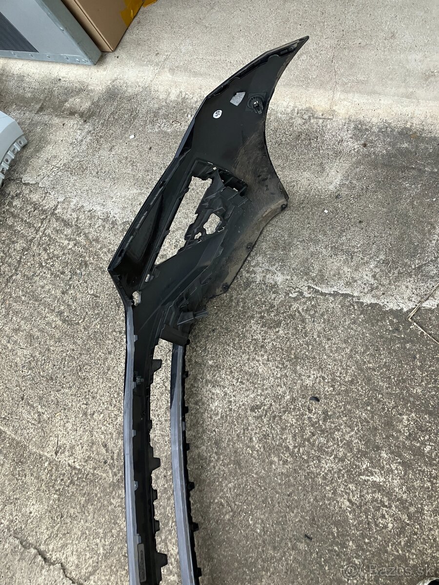 predni naraznik skoda scala cerny - 4