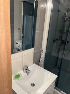 Prenájmem 1 izbový byt. - 4