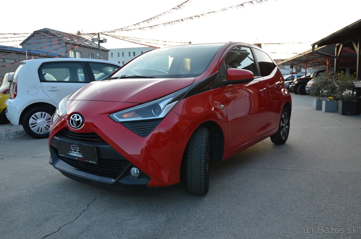 Toyota Aygo 1,0i AT5 53 KW - 4