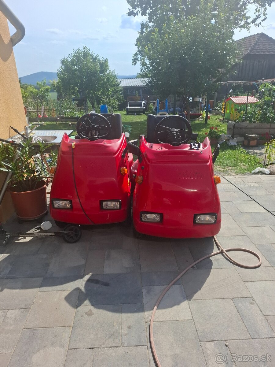 Predám 2 elektrické autíčka 400 eu