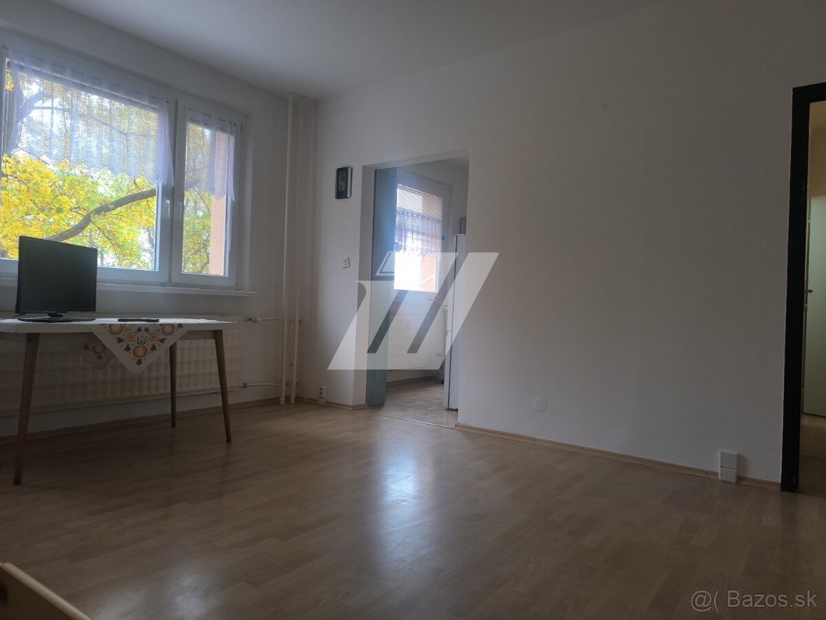 Na prenájom: 1-izbový byt - 4