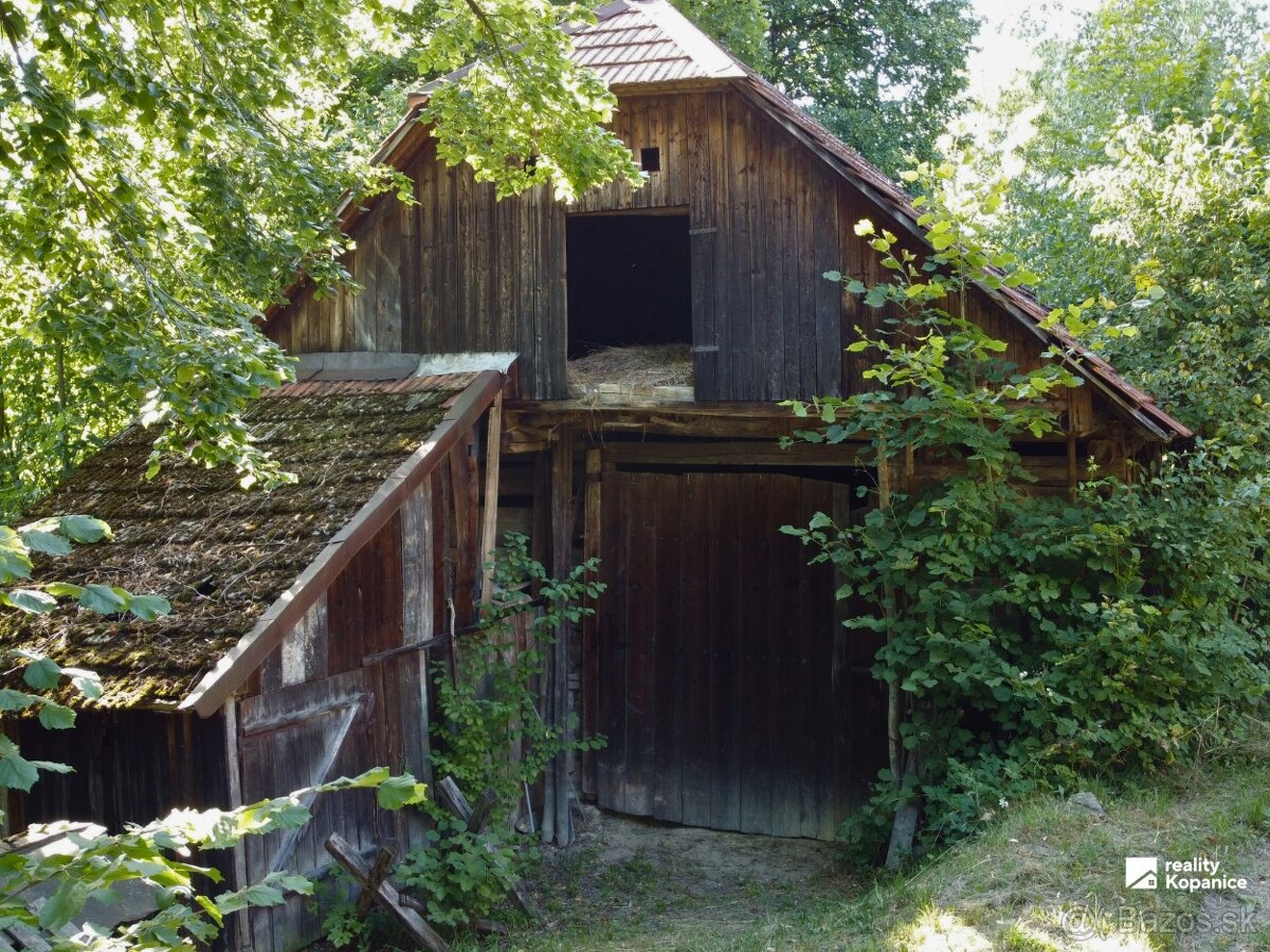 Malý domček, pokojná ulička, veľký pozemok a stodola - 4