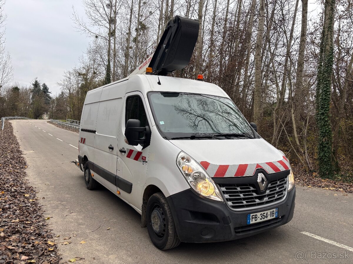 Renault master plošina 12,5m - 4
