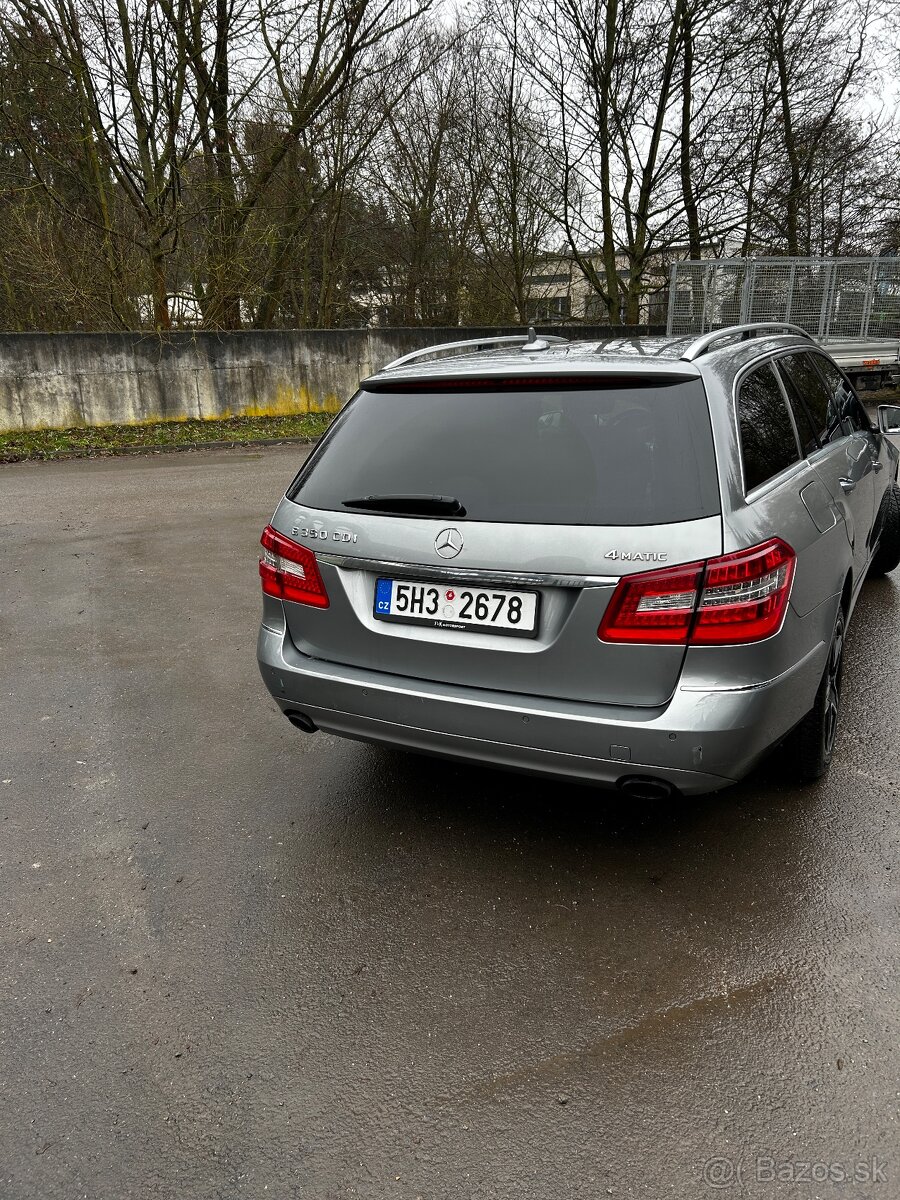 Mercedes-Benz E-Class W212 350 CDI 4MATIC - 4