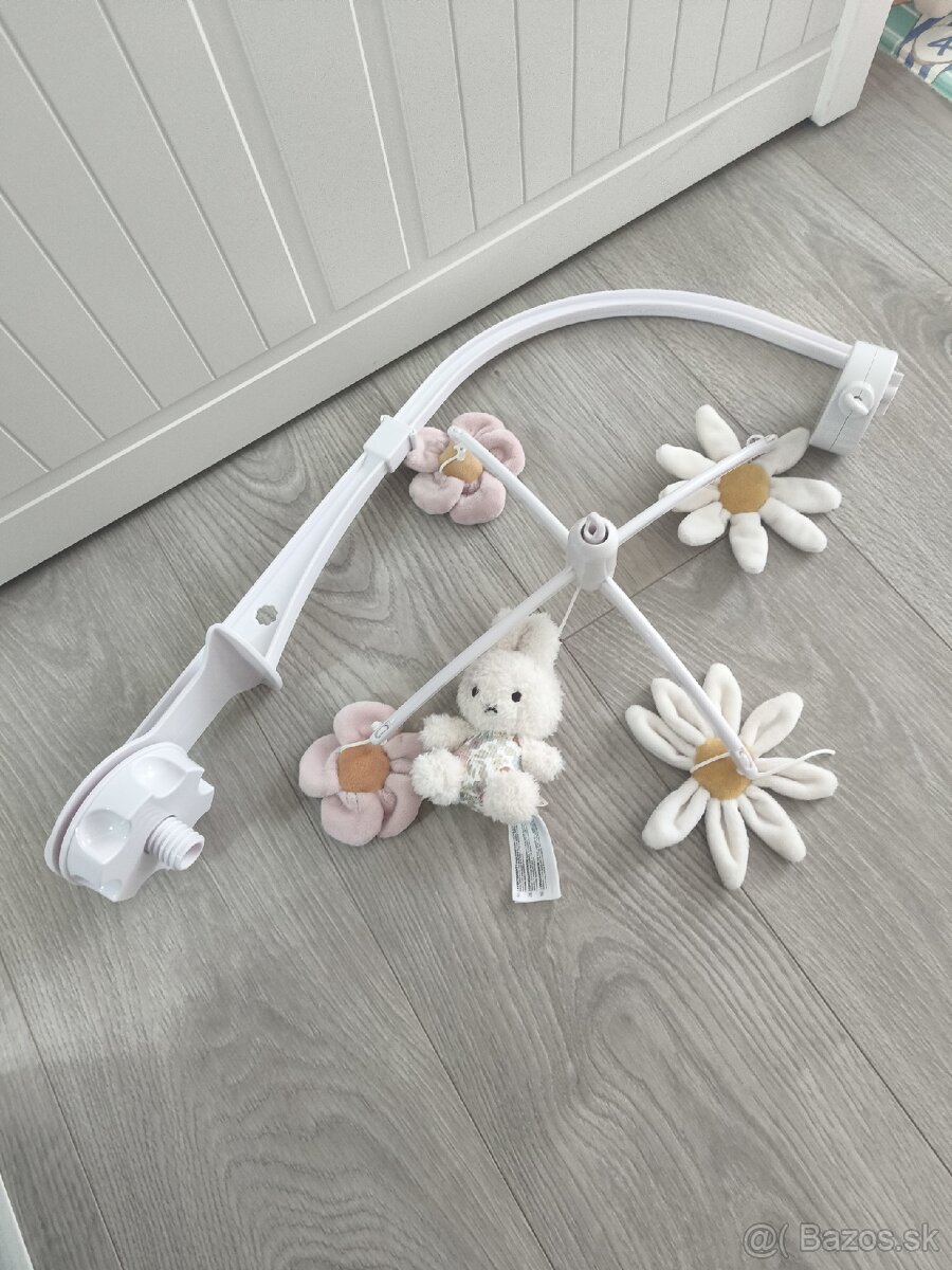 Hrajúci kolotoč Little Dutch - 4