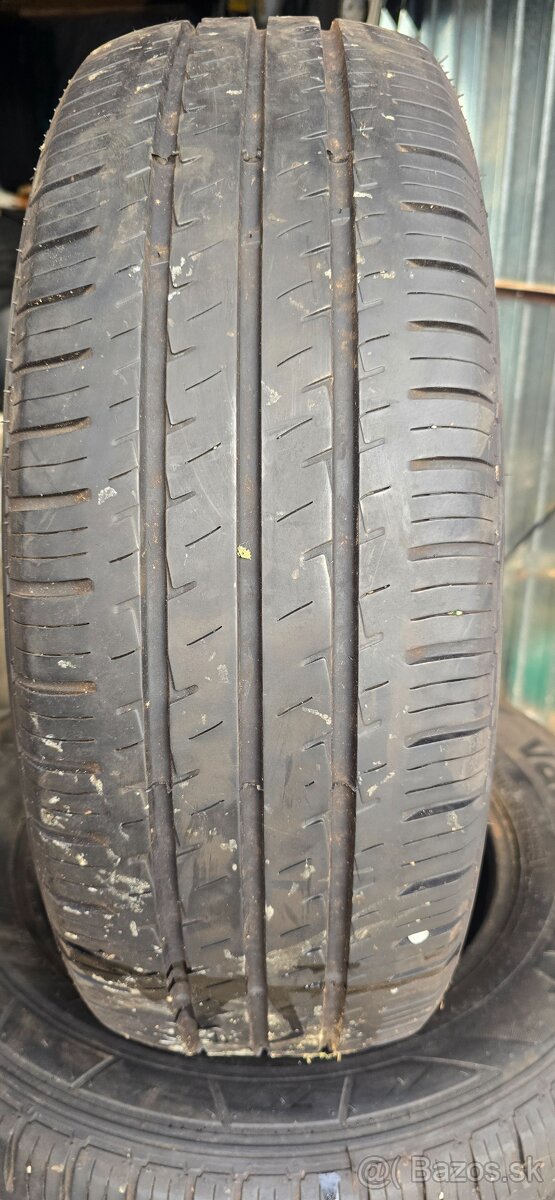Hankook Vantra LT 215/65 R16C - 4