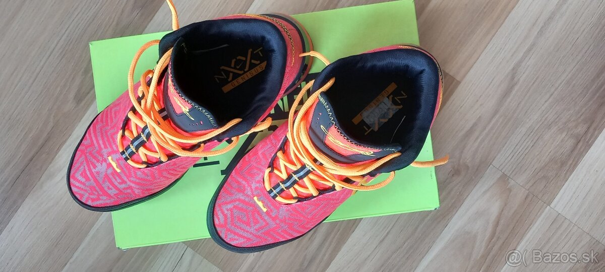 Nike - 4