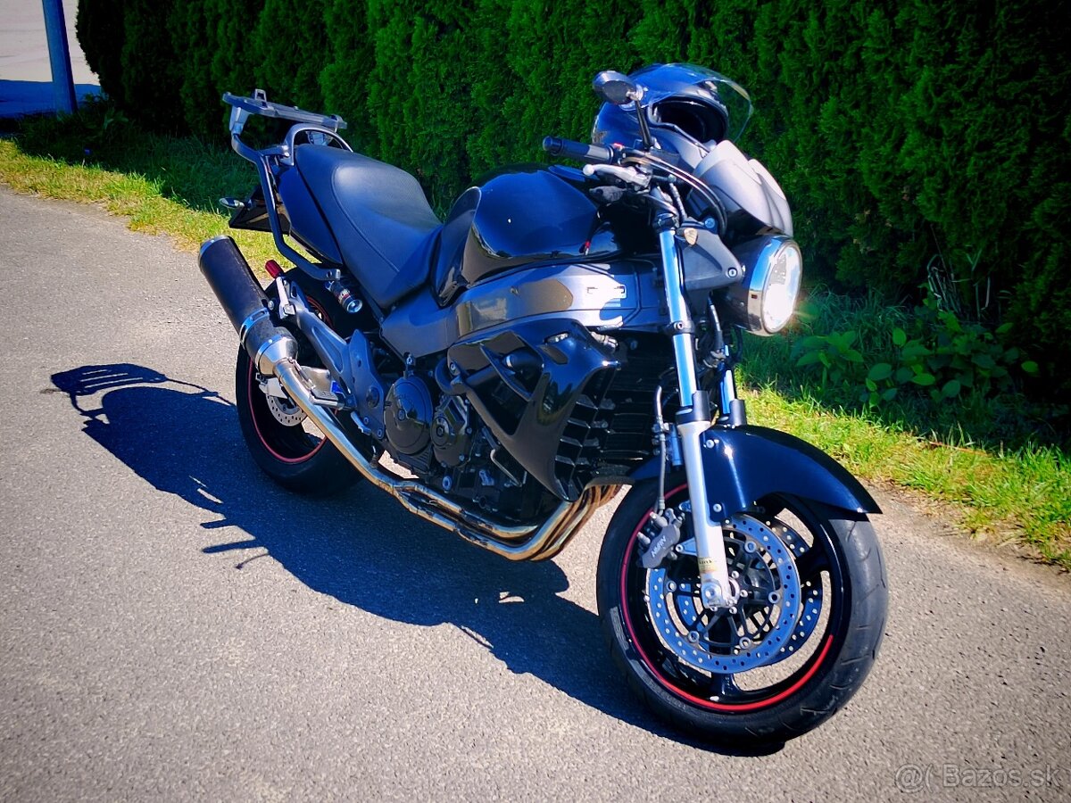 HONDA X11 - 4