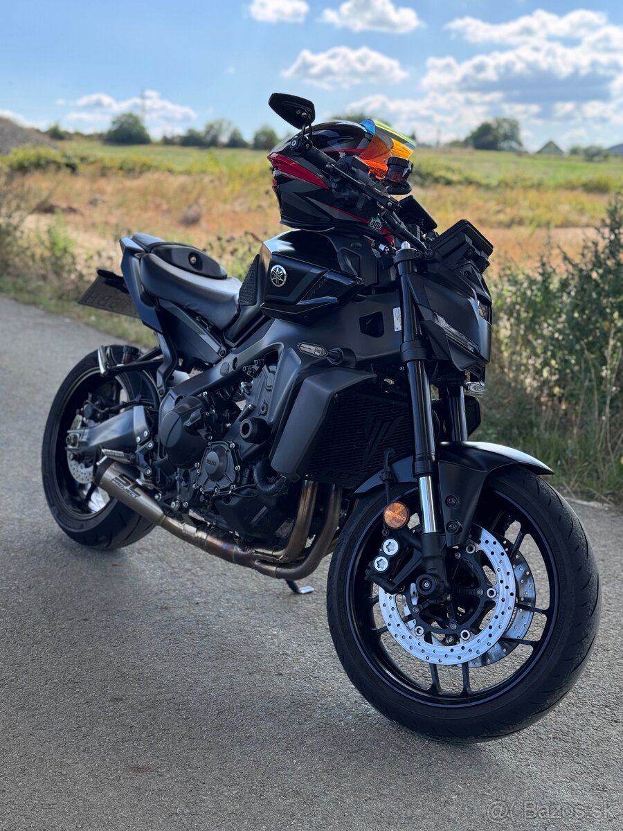 Yamaha mt09 2025 - 4