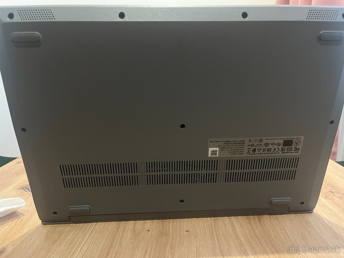 Lenovo notebook - 4