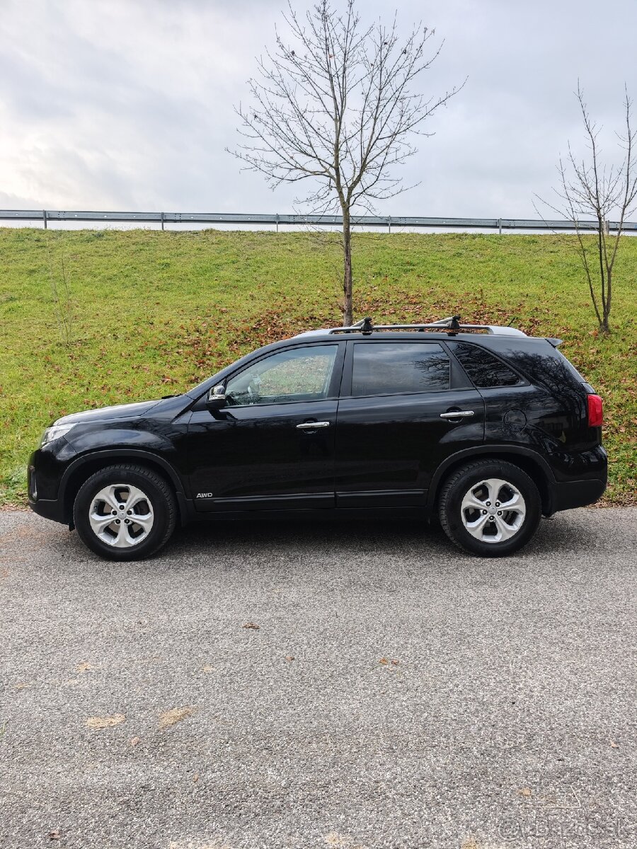 Sorento 2.2 CRDi 4WD, Slovenské, pravidelný servis, Nová STK - 4