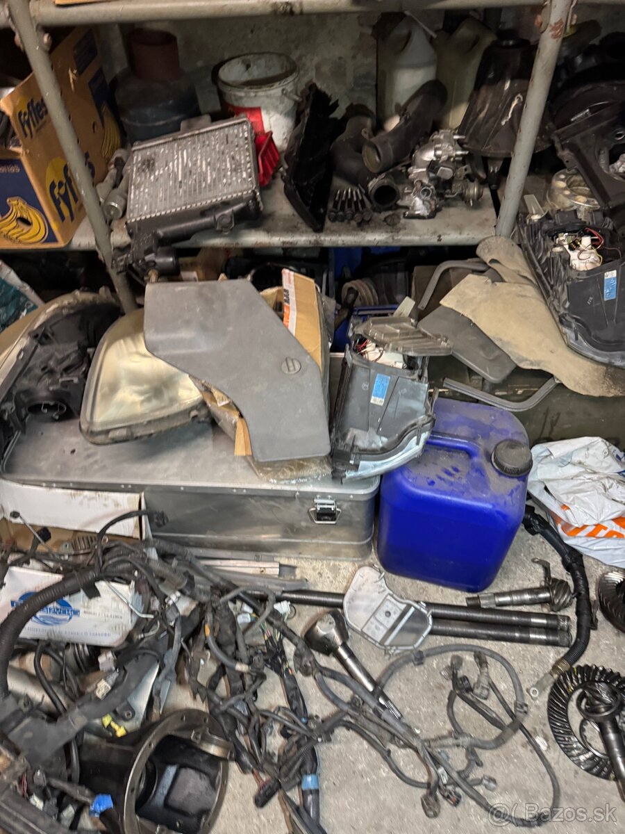 Diely Toyota Landcruiser 70 / 73