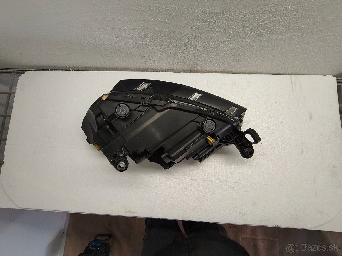 Práve Full led svetlo nové škoda Fabia 4 6V8.941.016 - 4