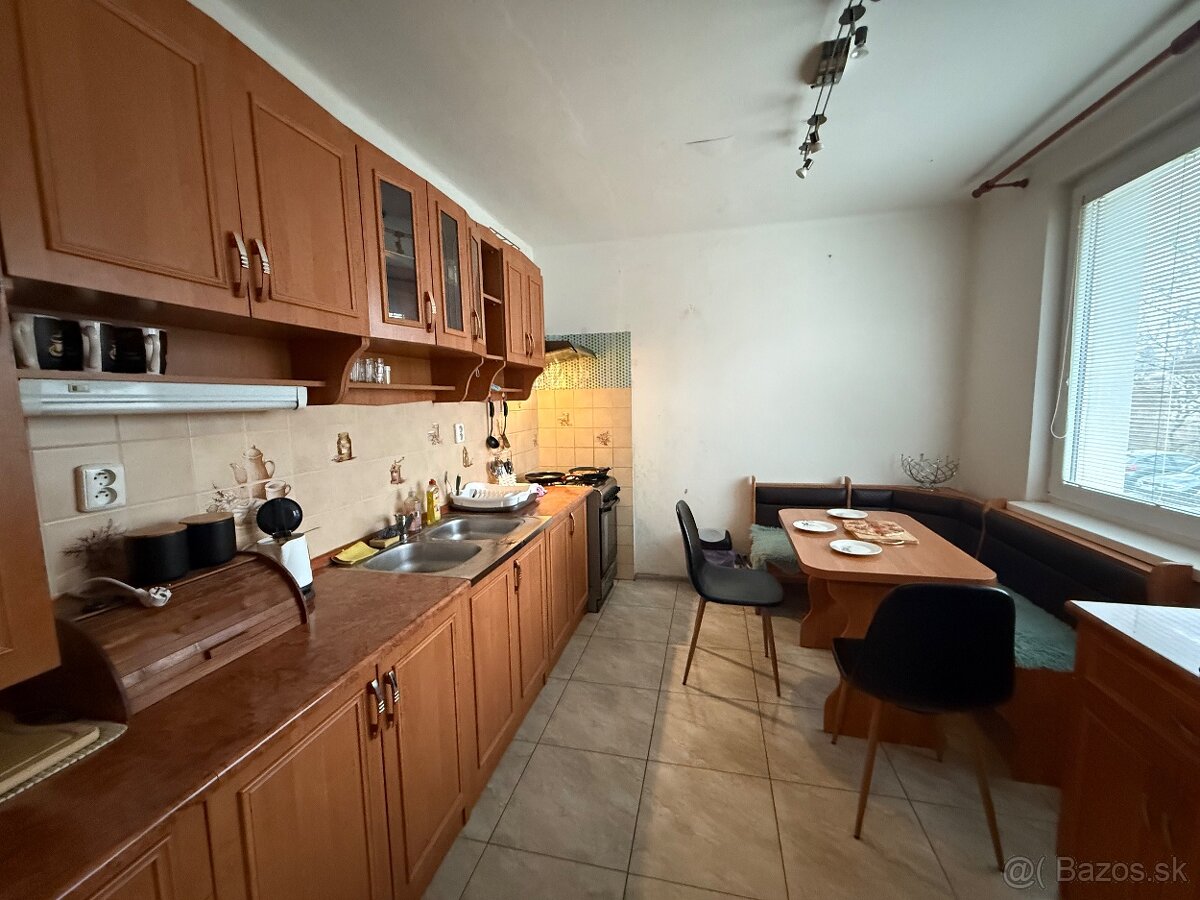 Prenájom 3 izbovéhi bytu TO - 4