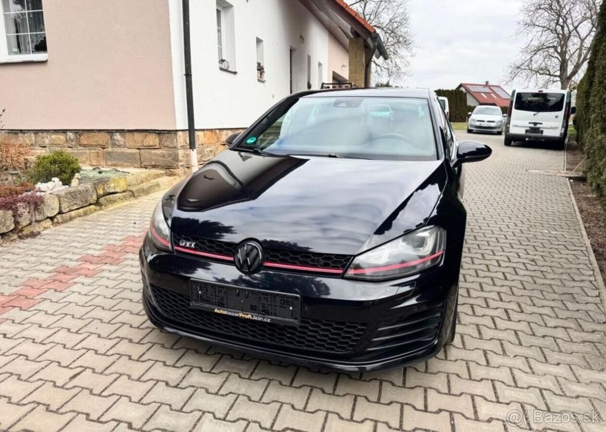 Volkswagen Golf 2,0GTi/162 KW Nový Motor TOP benzín - 4