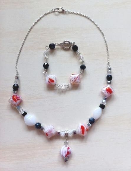 Náhrdelníky - 4