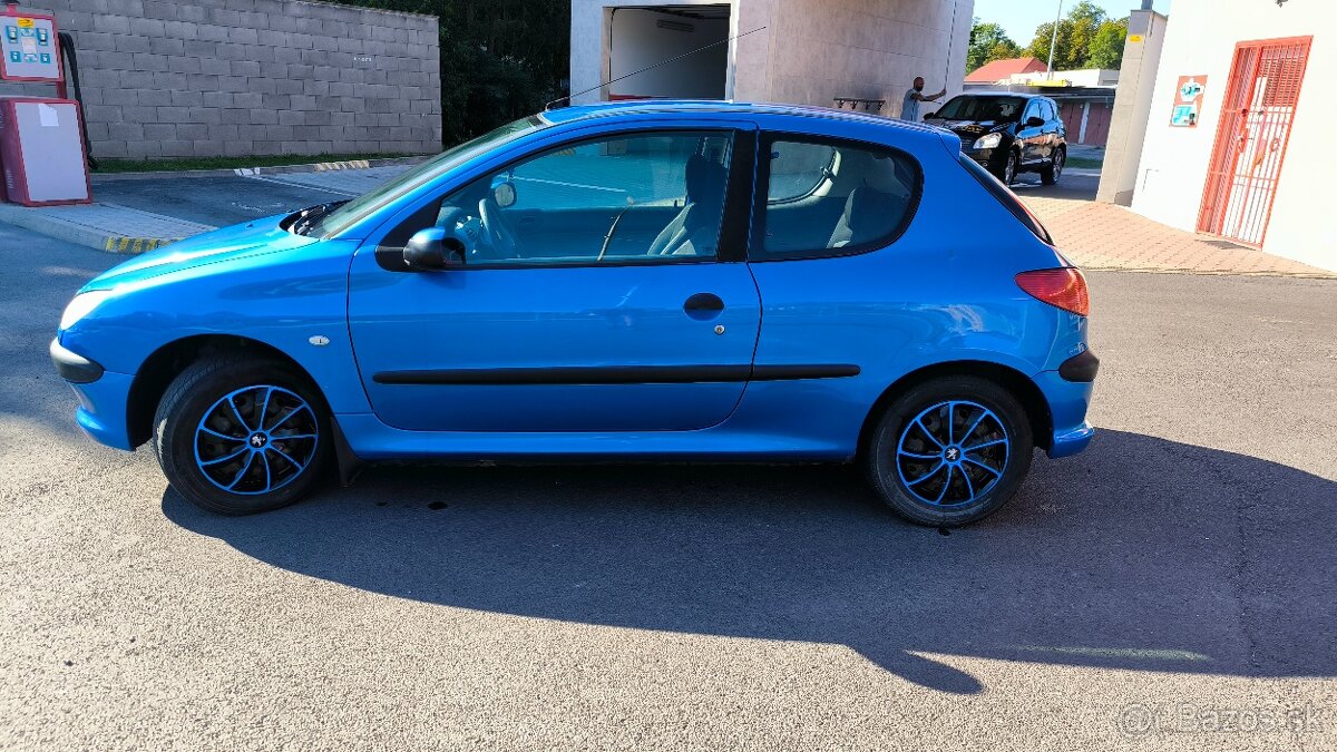 PEUGEOT 206 1.4 - 55kw - 4