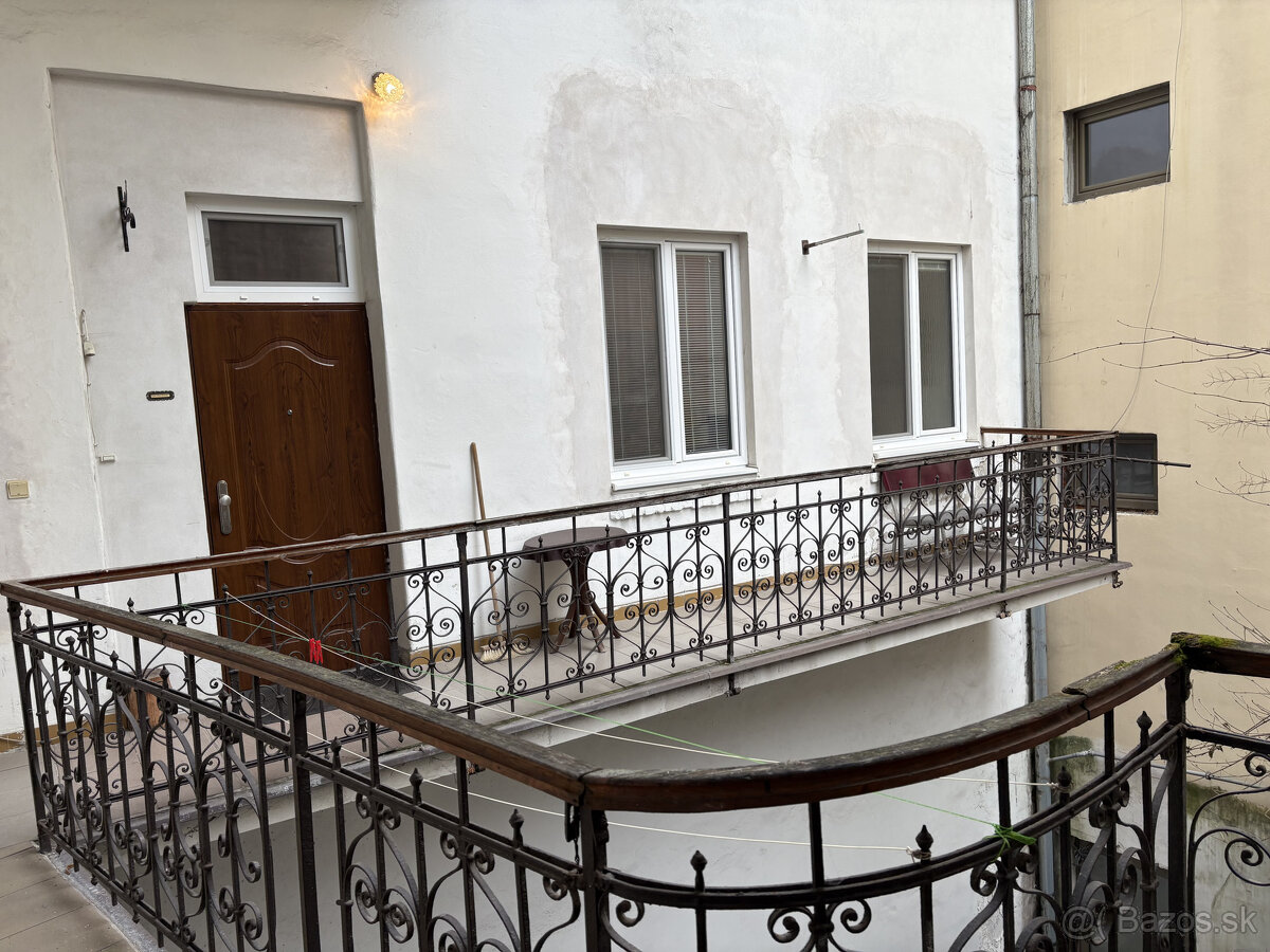 4-izbový byt v centre Ružomberka - 4