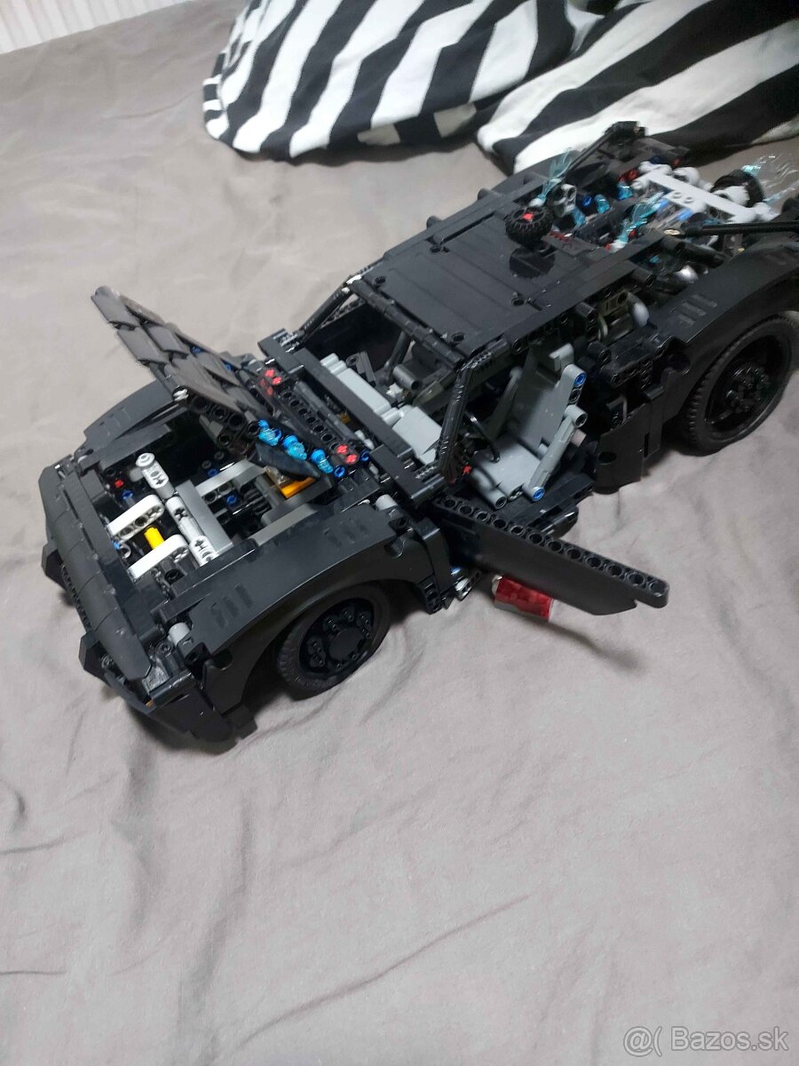 Lego Technic 42127 - 4