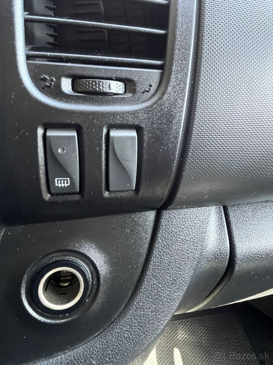 predám Opel Vivaro 1.6 biturbo ,Odpočet DPH - 4