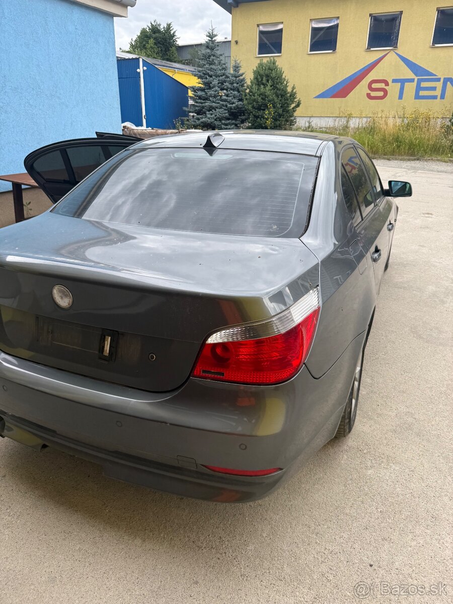520i - 4