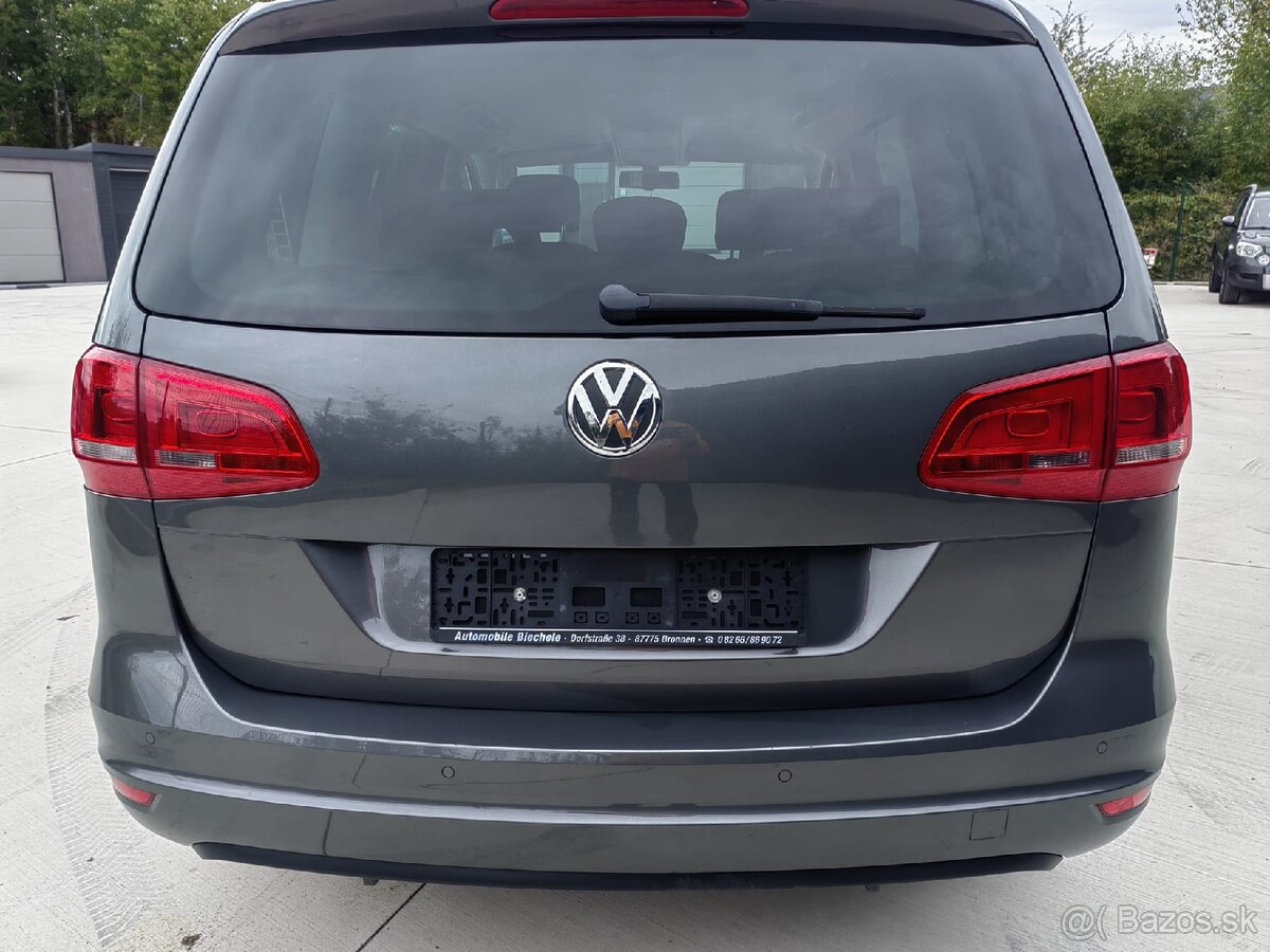 Predám Vw Sharan 2.0TDI M6 - 4
