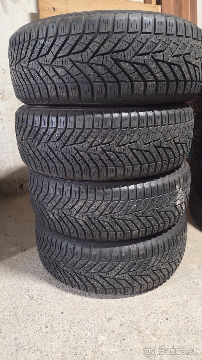 Pneumatiky zimné 215/60 R16 - 4