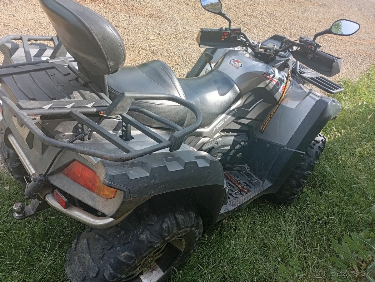 Cf moto gladiátor x8
