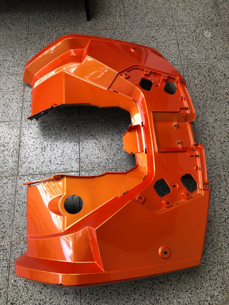 CF Moto C Force 800-plastový kryt na blatník - 4