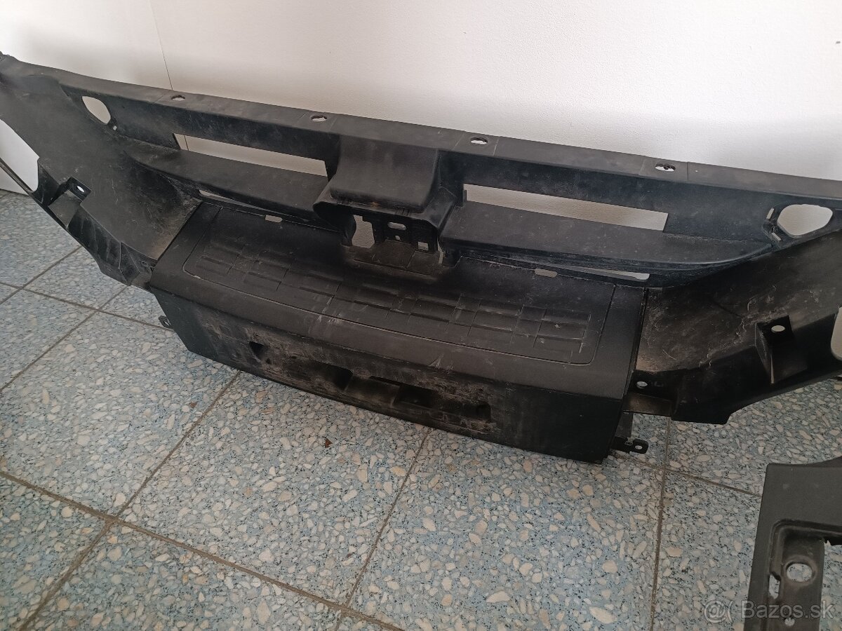 Iveco Daily 2018 - Nazanik, maska , drziaky , Kapota - 4