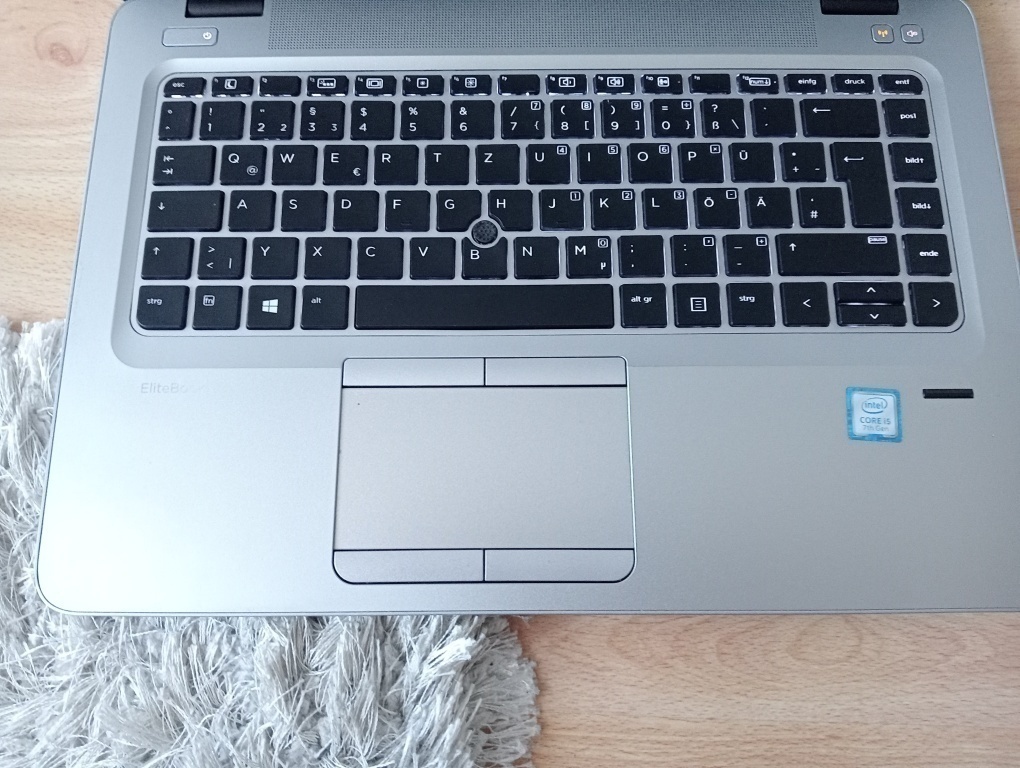 HP elitebook 840 G4 / 16gb ram / Intel core i5 / 256gb ssd- - 4