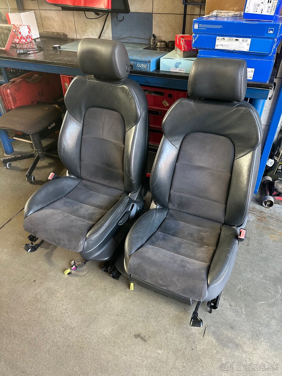 Sedačky Audi a3 8p - 4