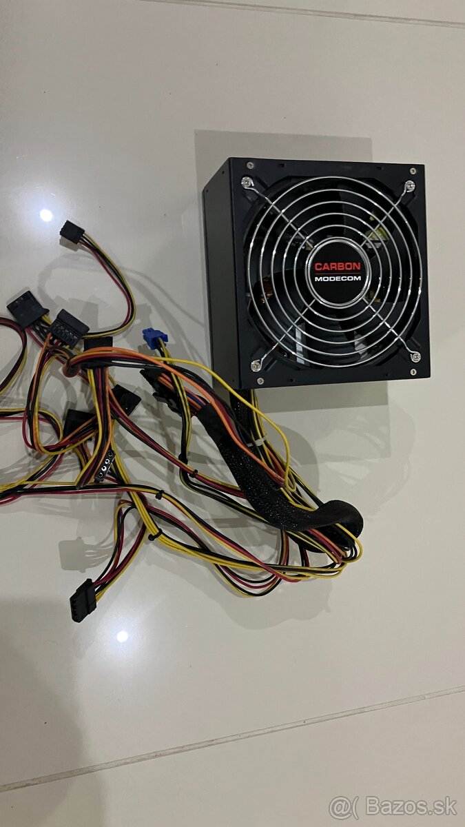 Kvalitný 530W zdroj Modecom MC 530 Carbon - 4