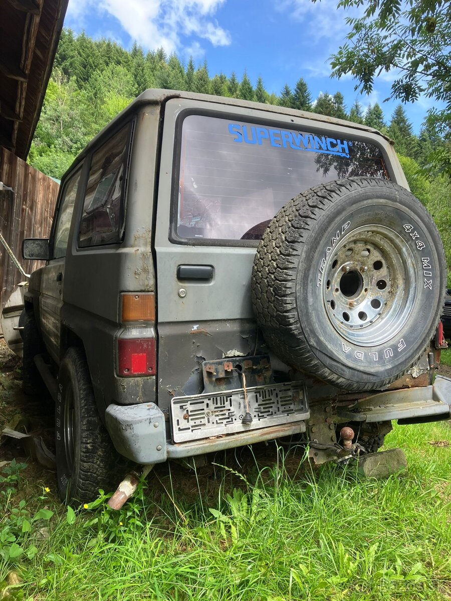 Daihatsu Rocky 2,8 td - 4