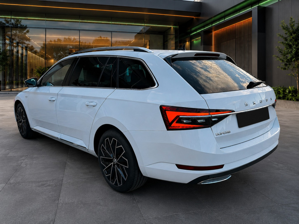Škoda Superb Combi 2023 - 4