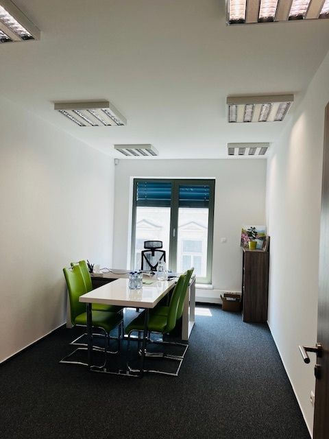 Kancelársky celok 119m2, s parkovaním, Palisády-Panenská uli - 4