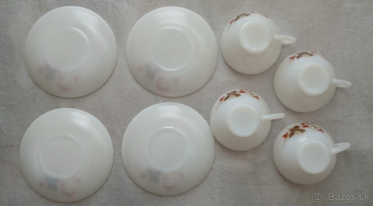 Predám 4ks Arcopalové opálové šálky a podšalky - 4