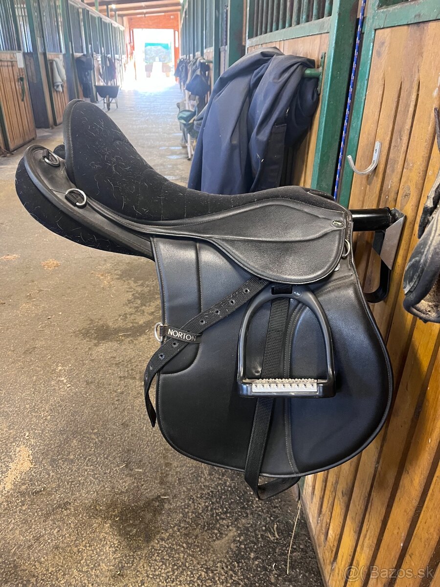 Sedlo Norton - 4