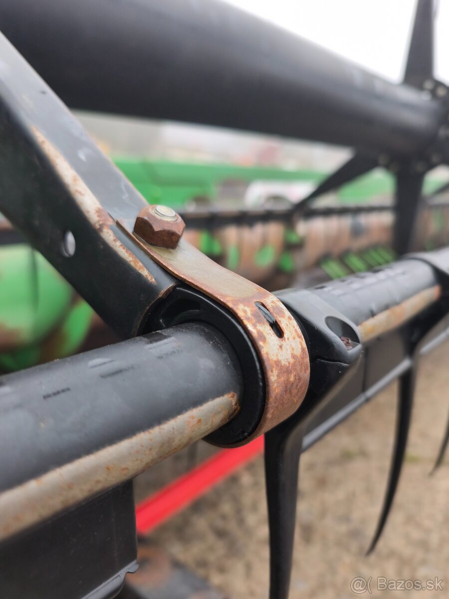 Sojaflex John Deere 630F hydraflex sója stôl 9m - 4