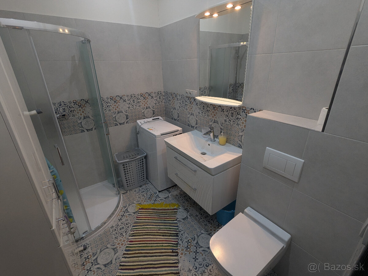 Štýlový, novorekonštruovaný 2-izbový blízko Centra - 4