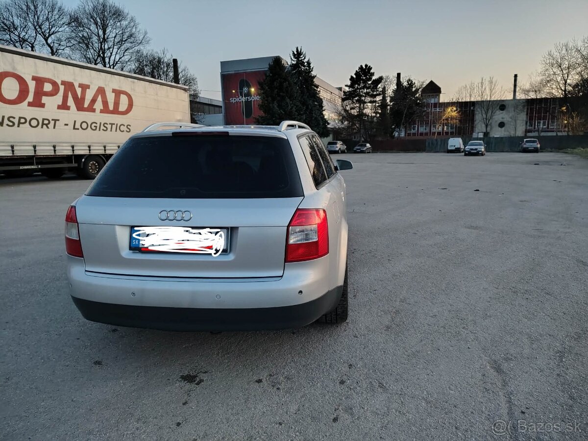 Audi A4 - 4